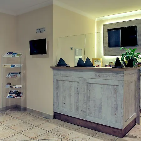 Begatal Hotell 3*