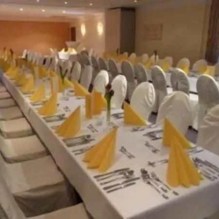 贝加塔兰德汉斯酒店 3*